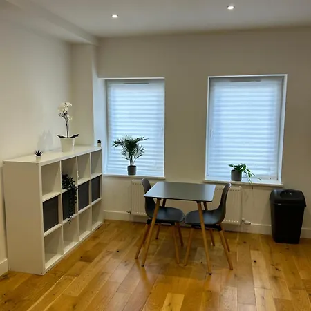 Stylish London Apartment - Stratford Near Abba Voyage, O2 Greenwich, London Stadium And Westfield Shopping Centre Exterior photo