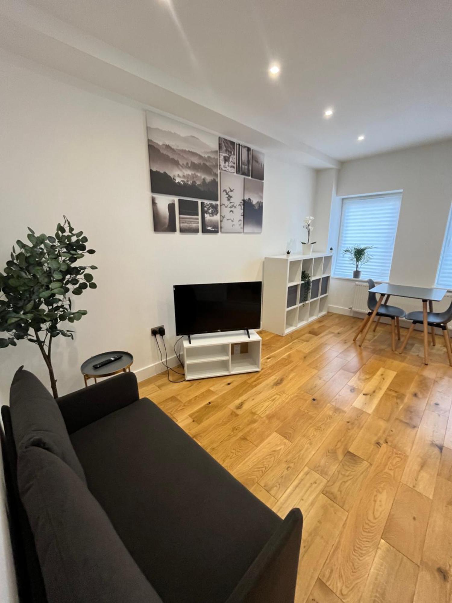 Stylish - Stratford Near Abba Voyage, O2 Greenwich, Stadium And Westfield Shopping Centre Apartment London